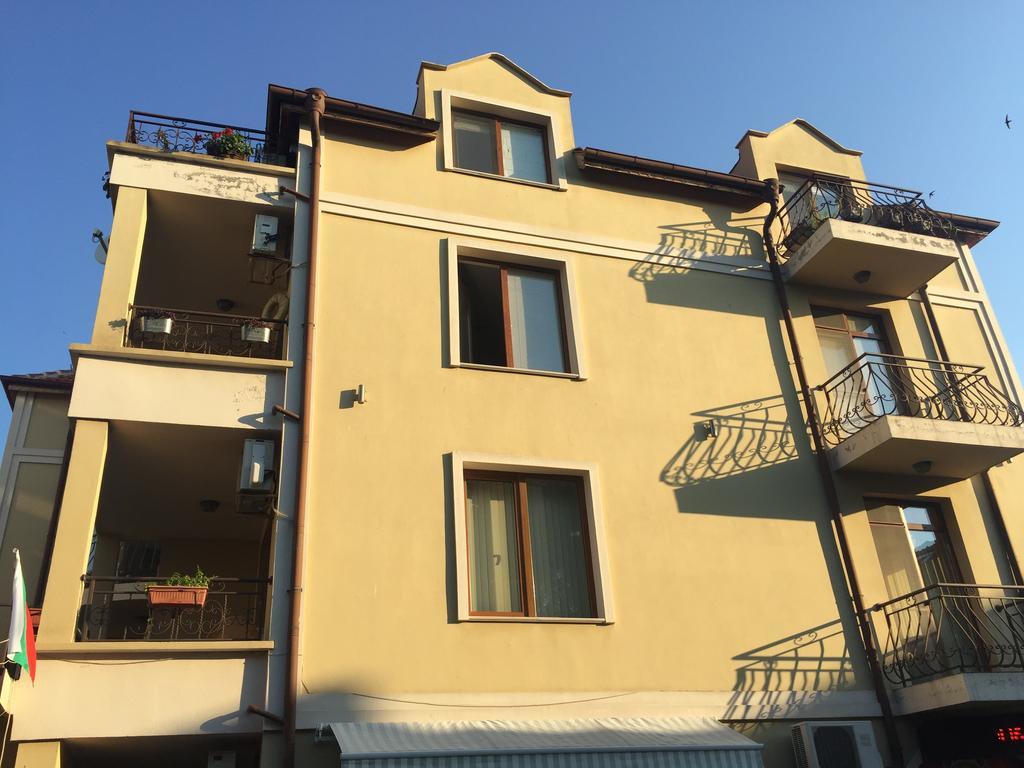 Art Apartments - Pomorie Exteriér fotografie